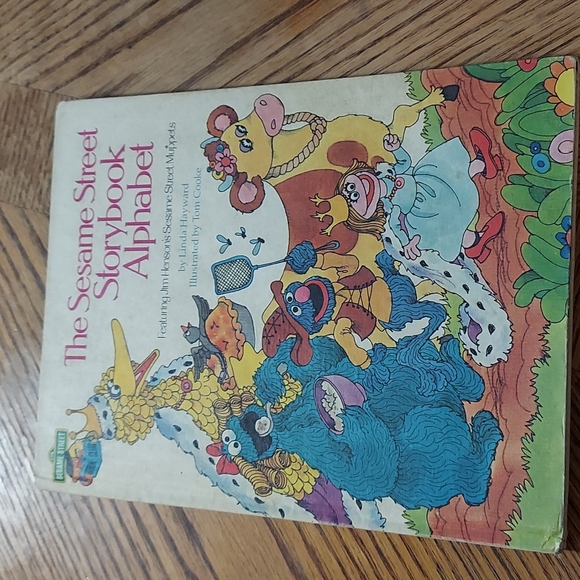 The Sesame Street Storybook Alphabet - Picture 1 of 12